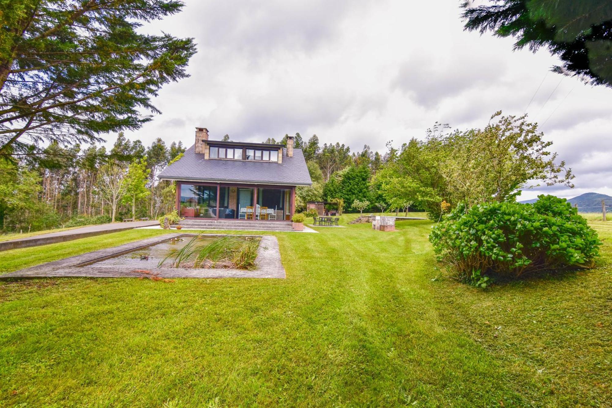 Casa Con Gran Jardin Y Piscina En Cabarceno Βίλα Villanueva  Εξωτερικό φωτογραφία